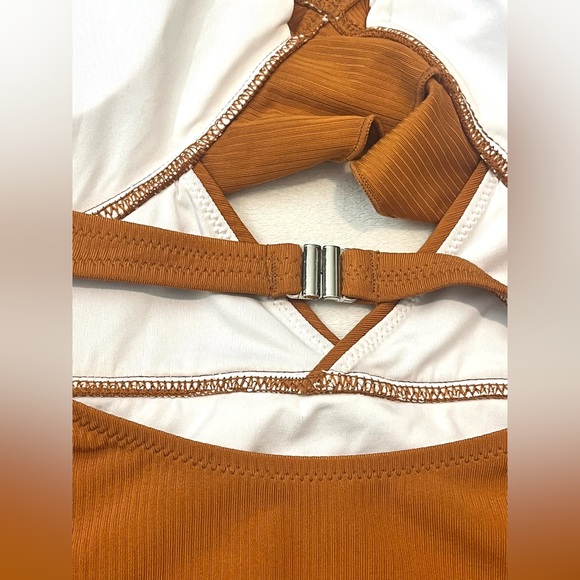 Cupshe One Piece Burnt Orange Open Back Swim Swimsuit w/ Ruffles Sz Large - Picture 14 of 16
